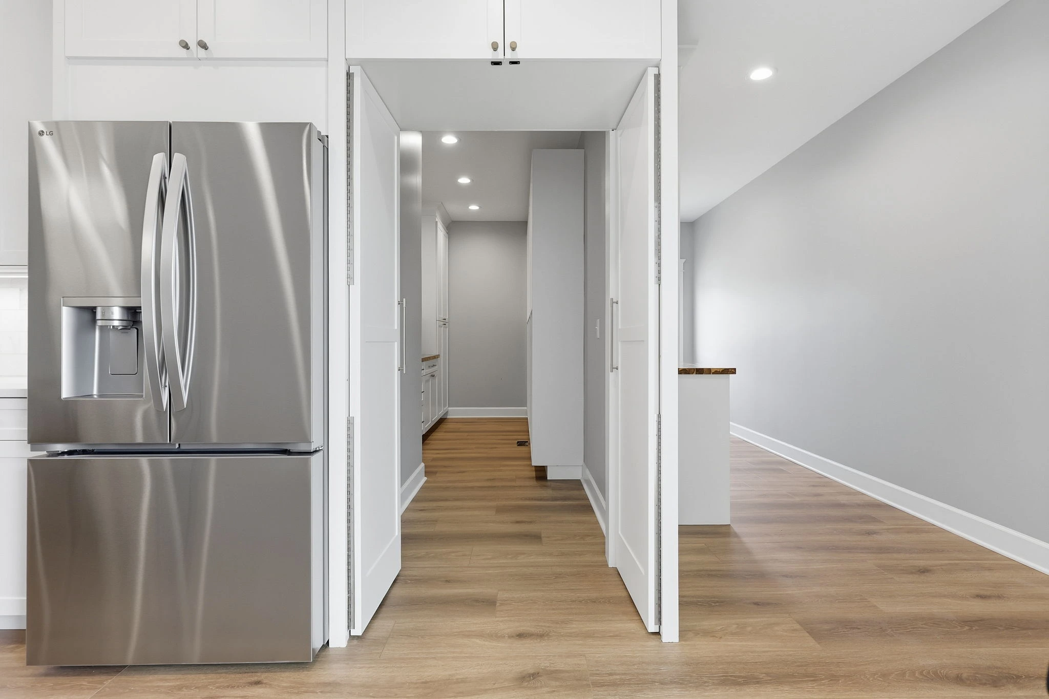 finish carpentry contractor Kentucky